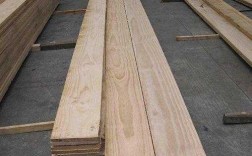 杉木板和栎木板的区别图片（杉木板和栎木板的区别图片对比）