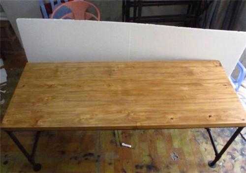 怎么让木板变成桌子呢（怎么让木板变成桌子呢视频）-图2