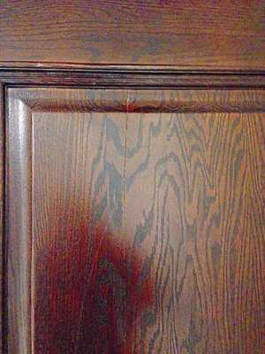 木板门刷了漆脏了怎么洗呢（把木门上的漆弄掉了怎么办）-图2