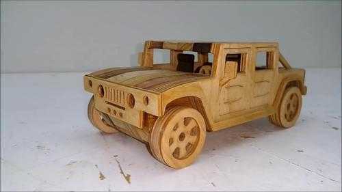 如何用小木板做玩具车（自制木头玩具车做法大全）