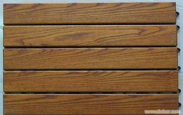 防腐木板碳化防腐木板材（防腐木与碳化木的区别在哪里）-图2